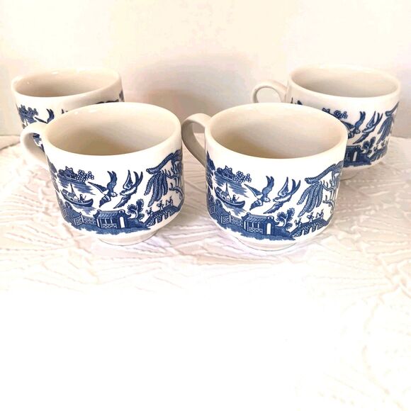Vtg  Blue Willow Demitasse Cups Set of 4 England Miniature Espresso/Tea C Mark - Picture 12 of 12